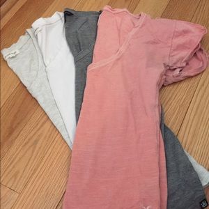 Bundle of women’s V-necks